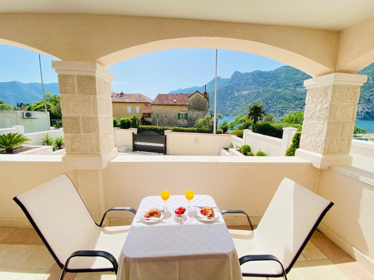 Villa Blanca Risan Zewnętrze zdjęcie